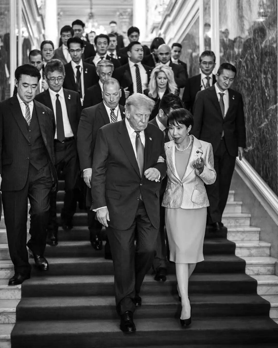 警惕高市这个对手