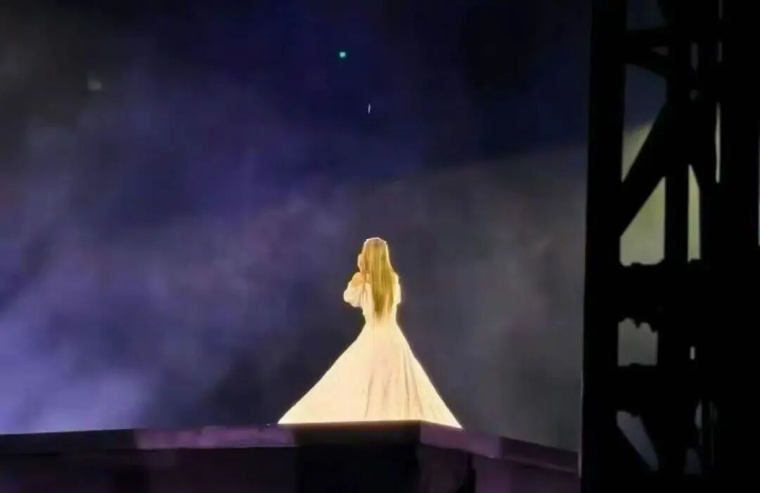 滨崎步与黄培炎