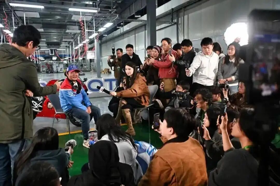 浙江、重庆、湖南的“张雪舆论战” 浙江、重庆、湖南的“张雪舆论战”