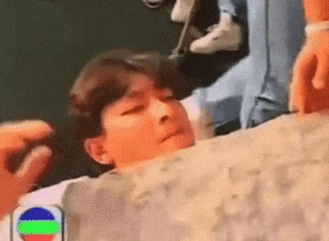 明星搞慈善的政治智慧 明星搞慈善的政治智慧